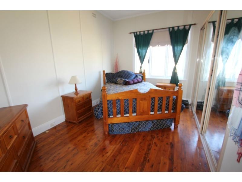 27 George Street, Cessnock NSW 2325