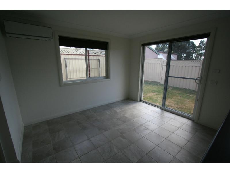 2/1 Melbourne Street, Aberdare NSW 2325