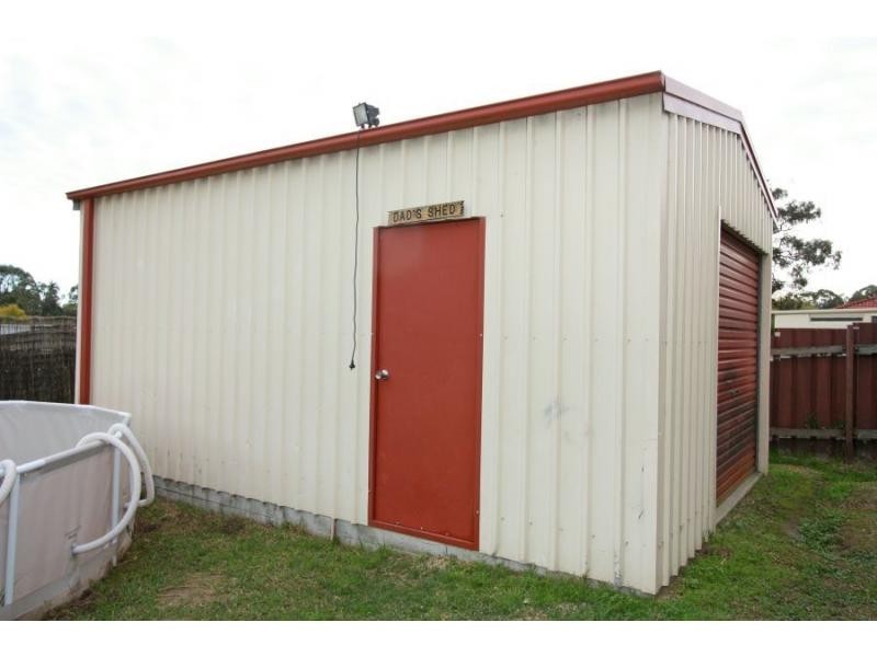 38 Evatt Street, Pelaw Main NSW 2327