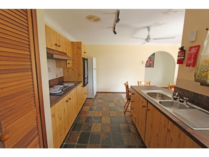 2A Wollombi Road, Cessnock NSW 2325