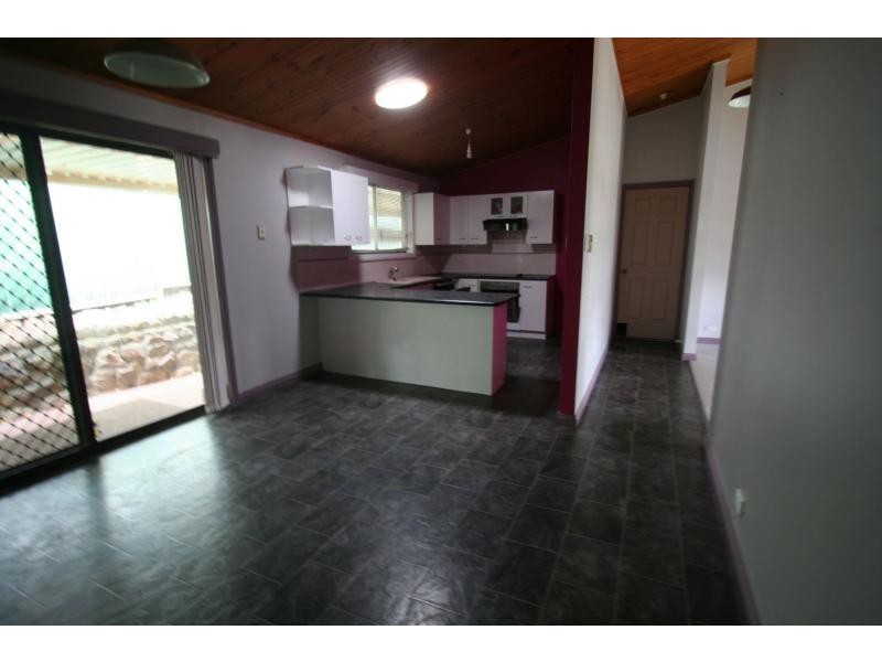 18 Thomas Street, North Rothbury NSW 2335