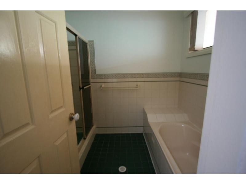 18 Thomas Street, North Rothbury NSW 2335