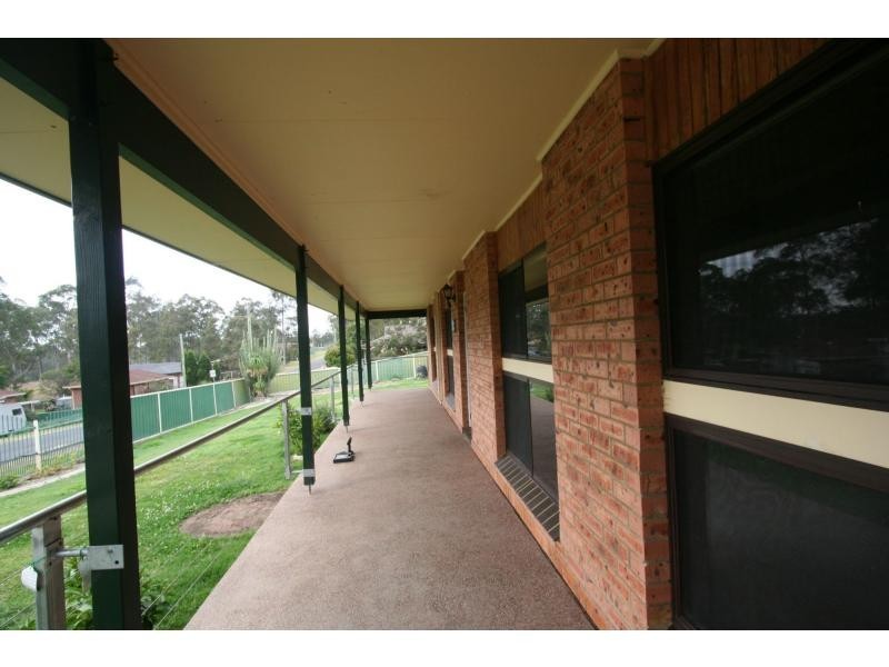 18 Thomas Street, North Rothbury NSW 2335