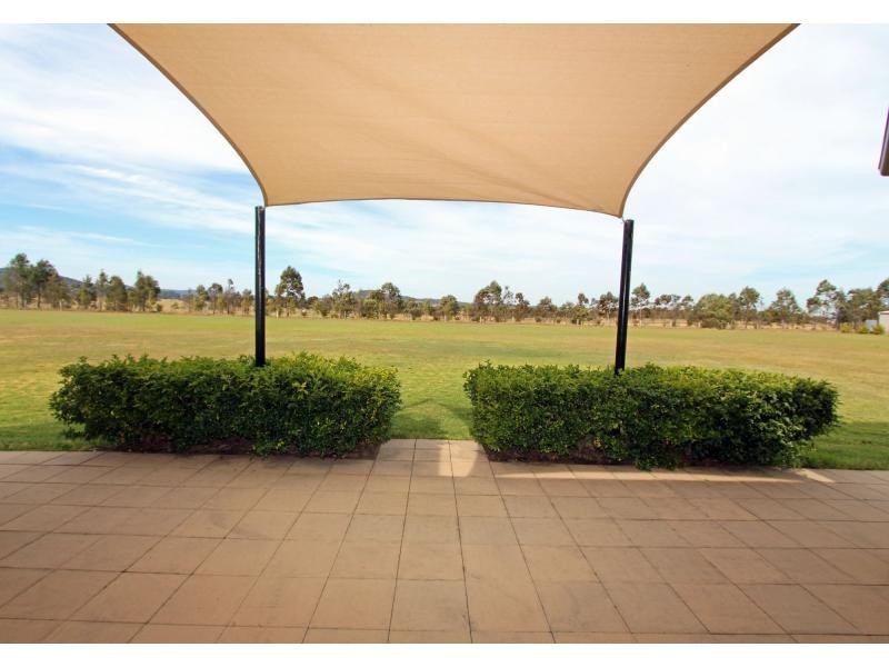 400 Luskintyre Road, Luskintyre NSW 2321