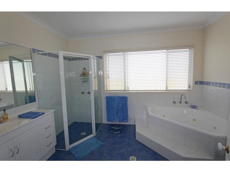 400 Luskintyre Road, Luskintyre NSW 2321