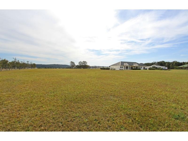 400 Luskintyre Road, Luskintyre NSW 2321