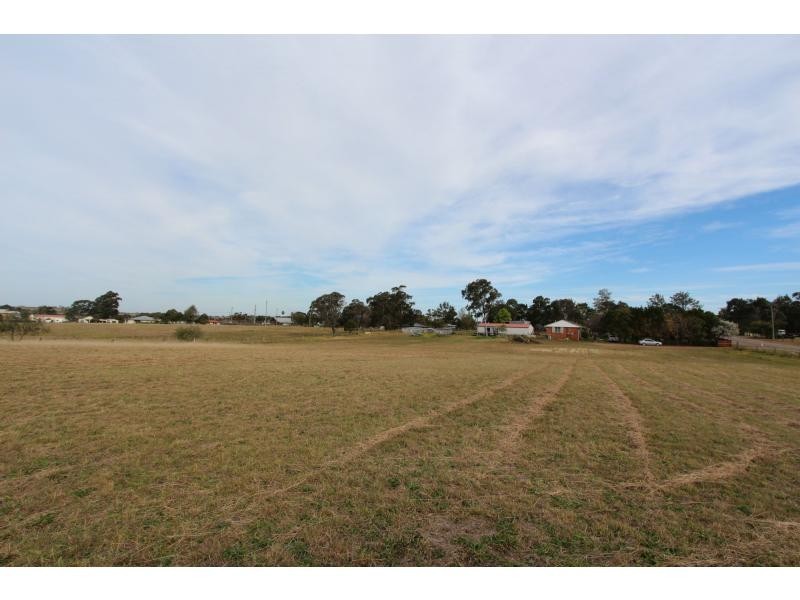 26 Windermere Road, Lochinvar NSW 2321