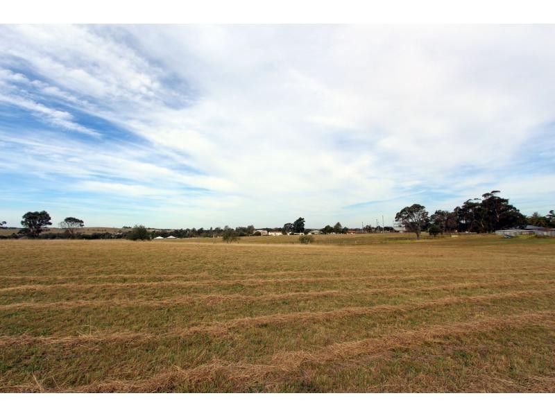 26 Windermere Road, Lochinvar NSW 2321