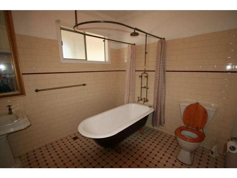 8 Kerlew Street, Nulkaba NSW 2325