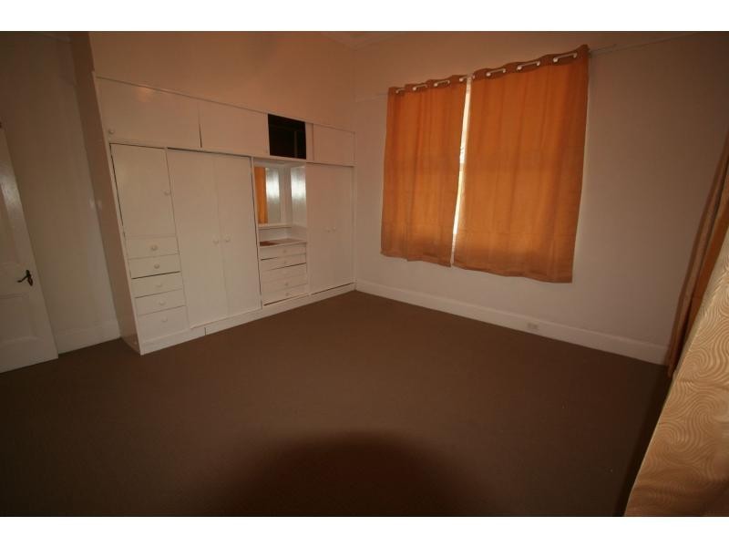 8 Kerlew Street, Nulkaba NSW 2325