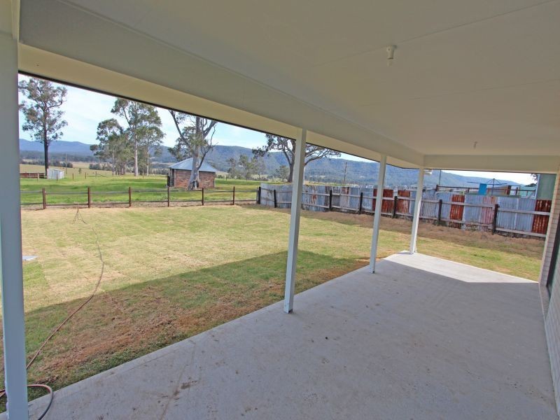 11 Walmsley Street, Millfield NSW 2325