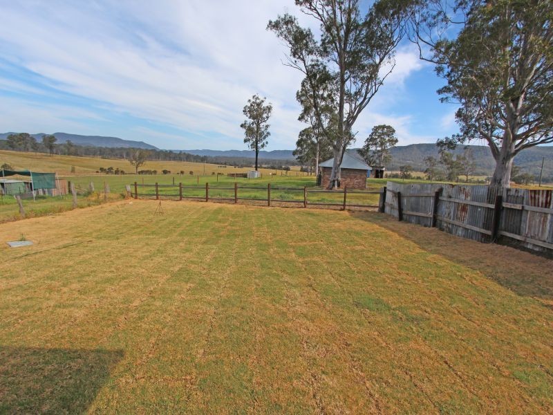 11 Walmsley Street, Millfield NSW 2325