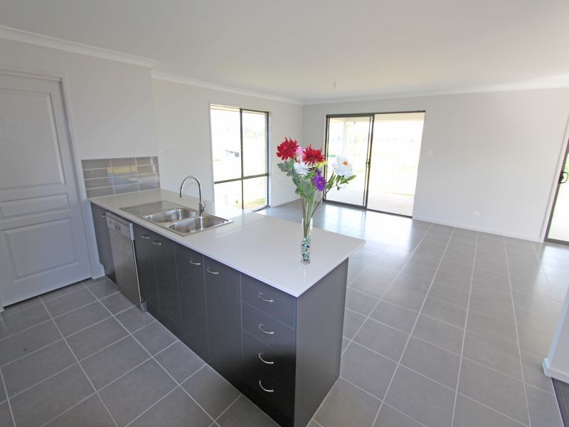 11 Walmsley Street, Millfield NSW 2325