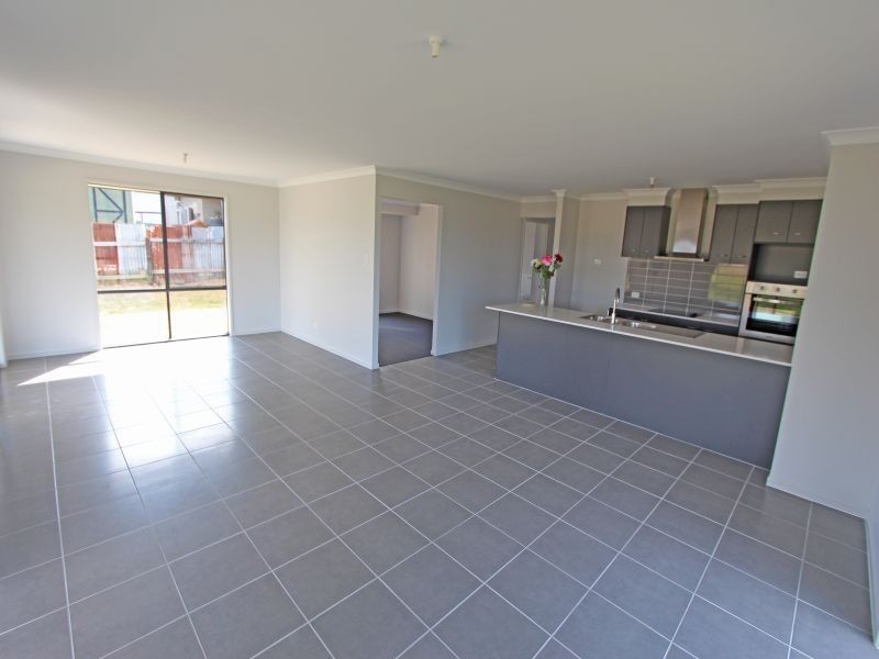 11 Walmsley Street, Millfield NSW 2325