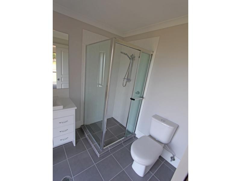 11 Walmsley Street, Millfield NSW 2325