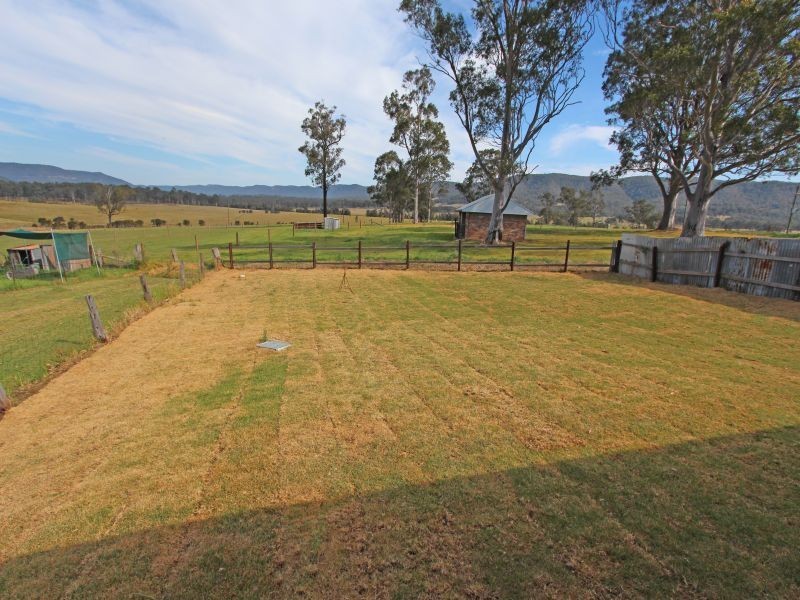 11 Walmsley Street, Millfield NSW 2325