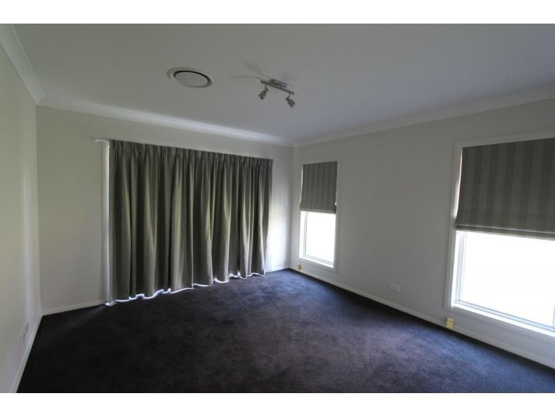 26 The Ballabourneen, Talga Rd, Lovedale NSW 2325