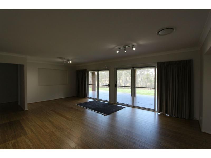 26 The Ballabourneen, Talga Rd, Lovedale NSW 2325