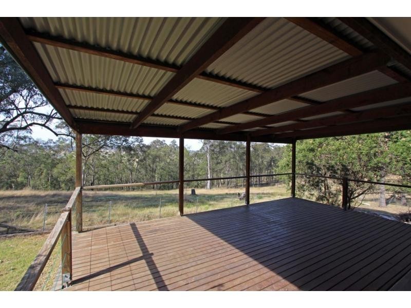 42 Orient Street, Greta NSW 2334