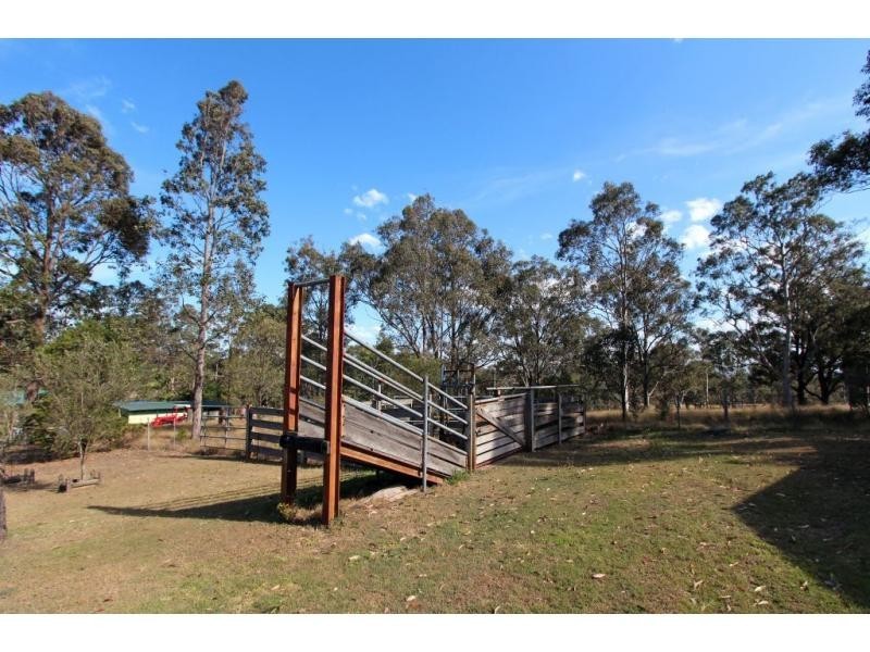 42 Orient Street, Greta NSW 2334