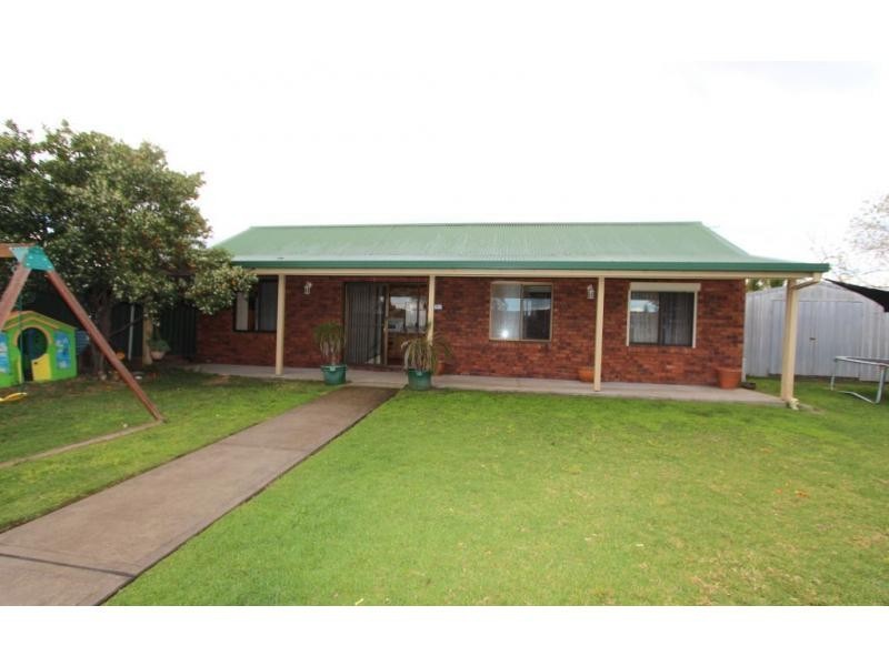 38 Church Street, Branxton NSW 2335