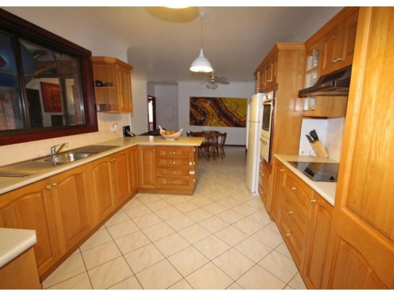 38 Church Street, Branxton NSW 2335
