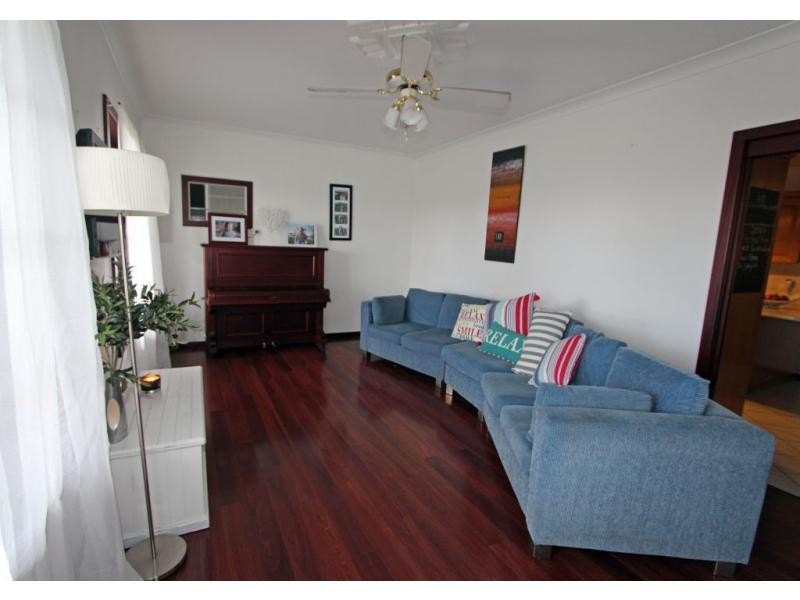 38 Church Street, Branxton NSW 2335