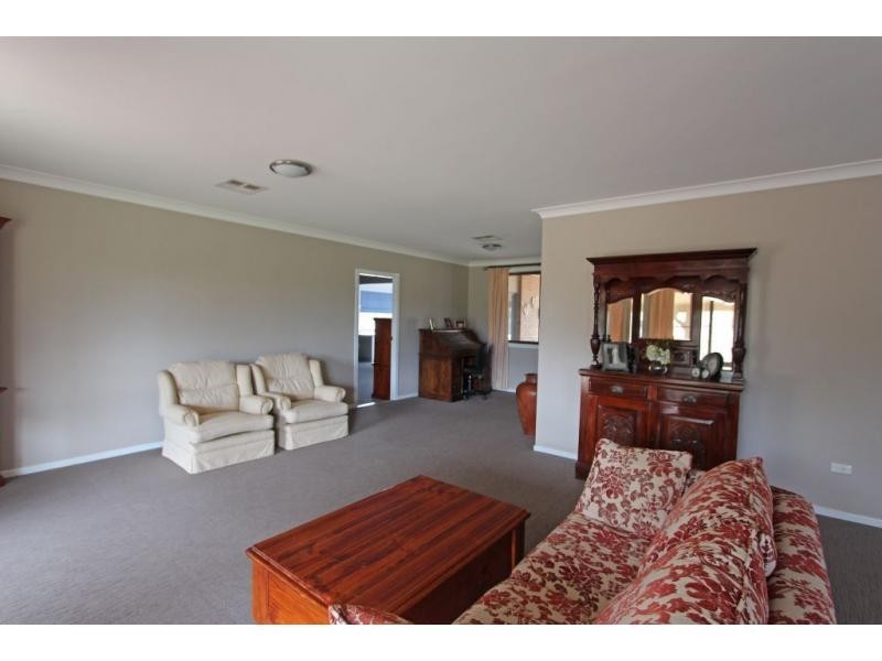 34 White Street, Greta NSW 2334
