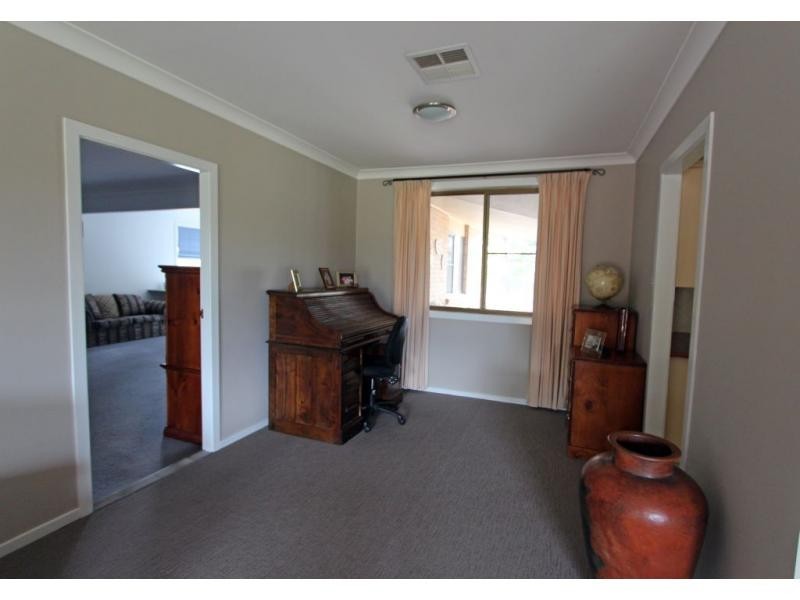 34 White Street, Greta NSW 2334