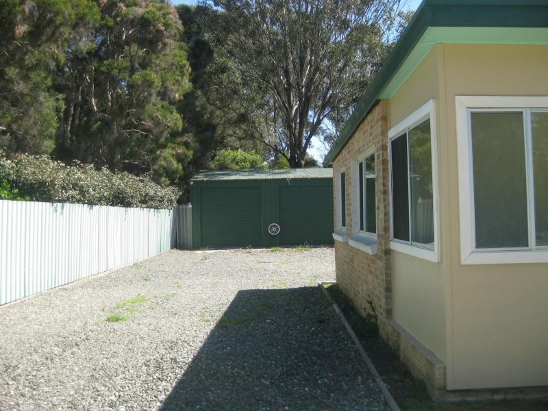 11 Rothbury Street, Nulkaba NSW 2325