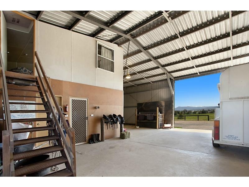 665 Luskintyre Road, Luskintyre NSW 2321