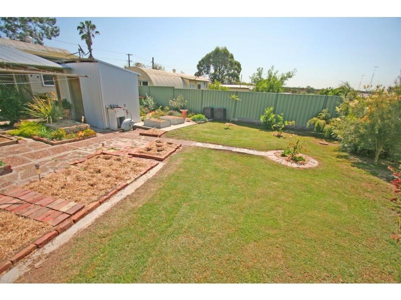 4 Wangi Avenue, Cessnock NSW 2325