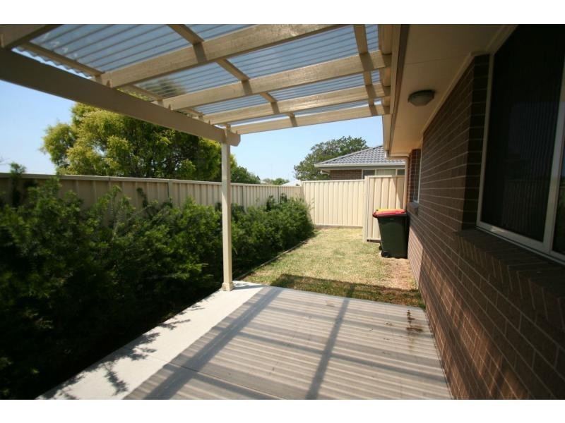 2/24 Stephen Street, Cessnock NSW 2325