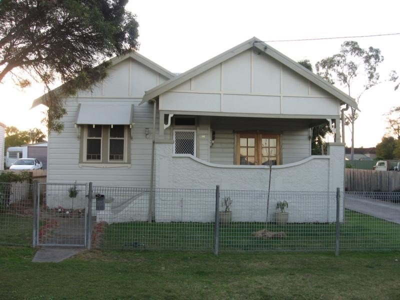 44 Catherine Street, Cessnock NSW 2325