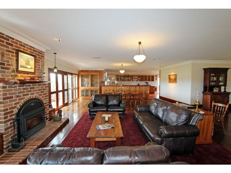 362 Luskintyre Road, Luskintyre NSW 2321