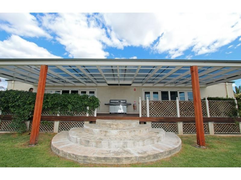 362 Luskintyre Road, Luskintyre NSW 2321