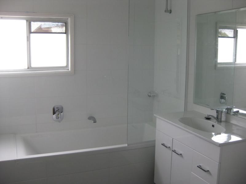 24 Colliery Street, Aberdare NSW 2325