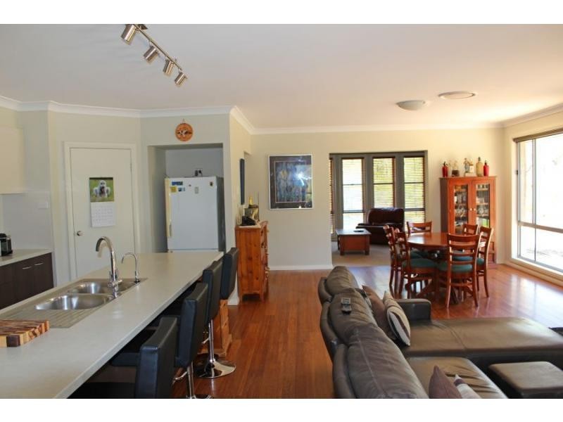 18 Redgum Road, Paxton NSW 2325