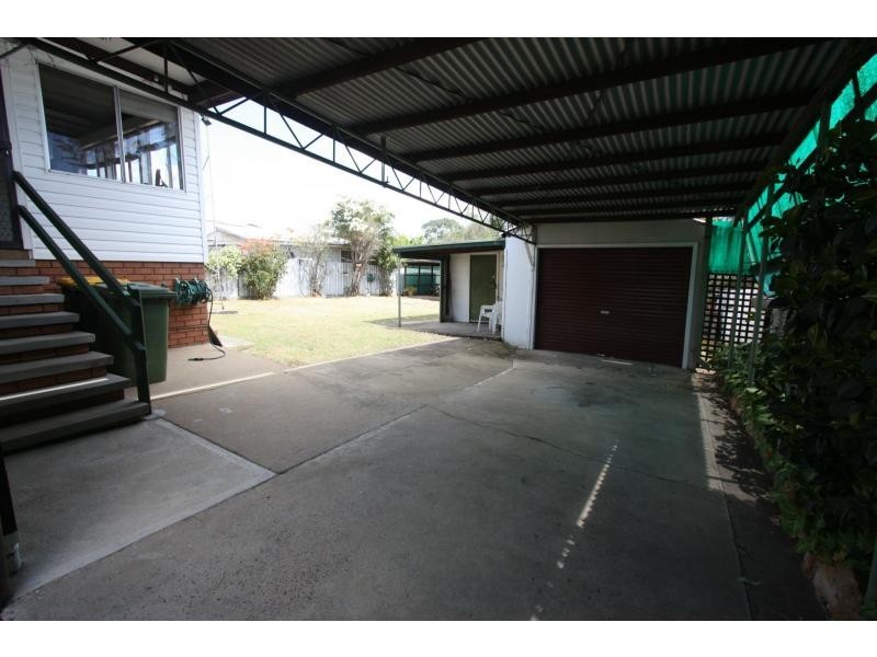 81 Desmond Street, Cessnock NSW 2325