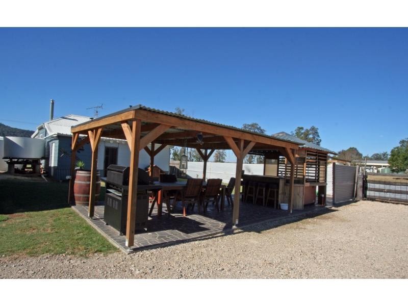2633 Putty Road, Milbrodale NSW 2330