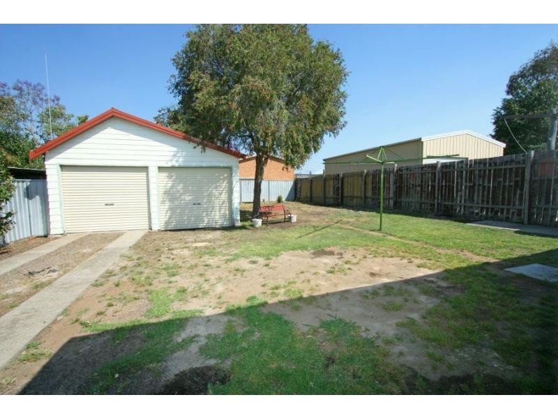 25 Edith Street, Cessnock NSW 2325