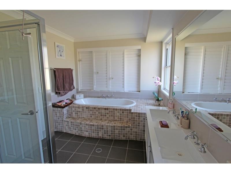 32 South Street, Ellalong NSW 2325