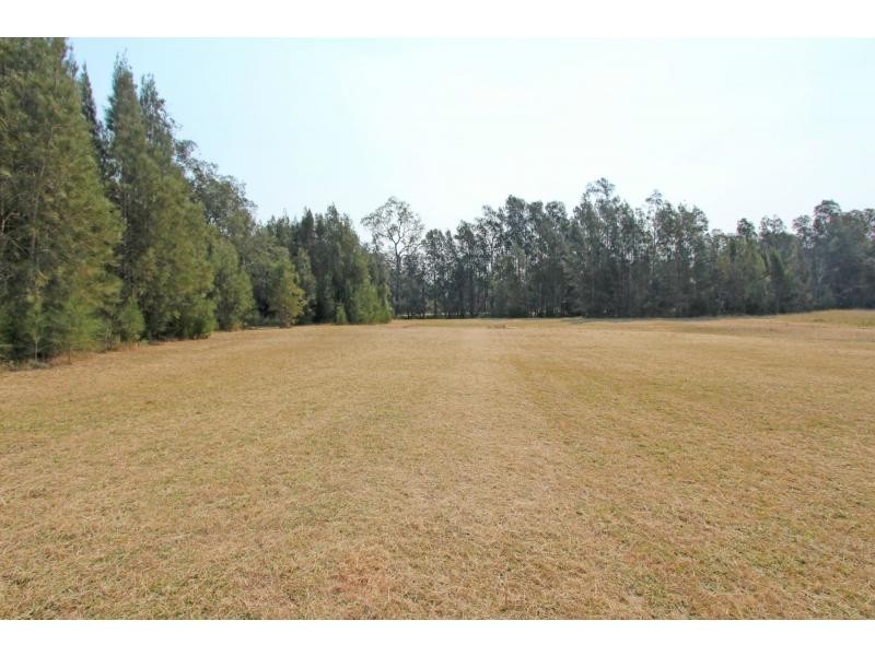 32 South Street, Ellalong NSW 2325