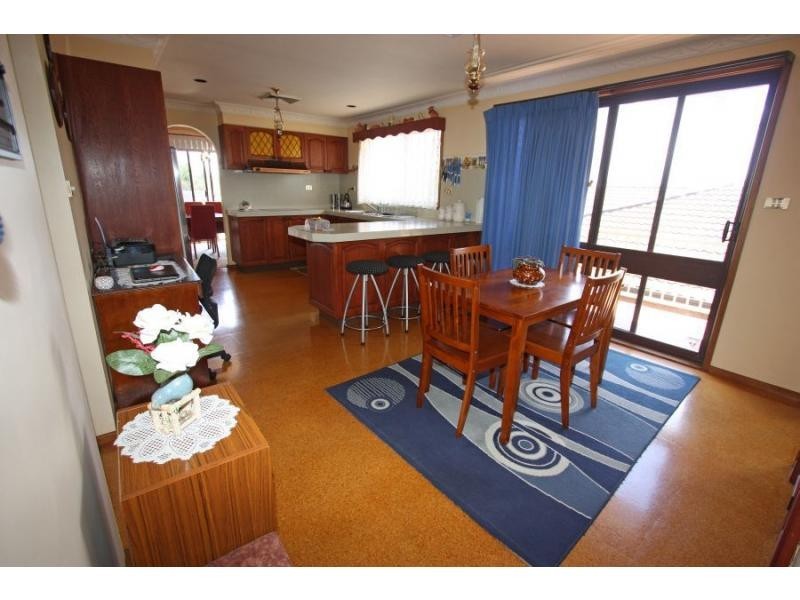 18 Lindsay Street, Cessnock NSW 2325