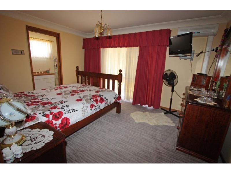 18 Lindsay Street, Cessnock NSW 2325