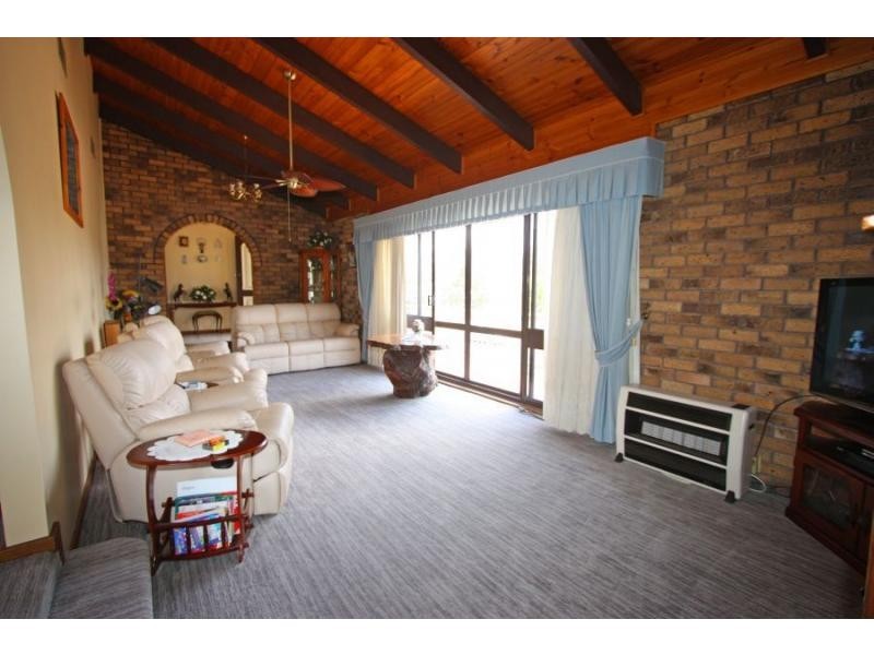 18 Lindsay Street, Cessnock NSW 2325