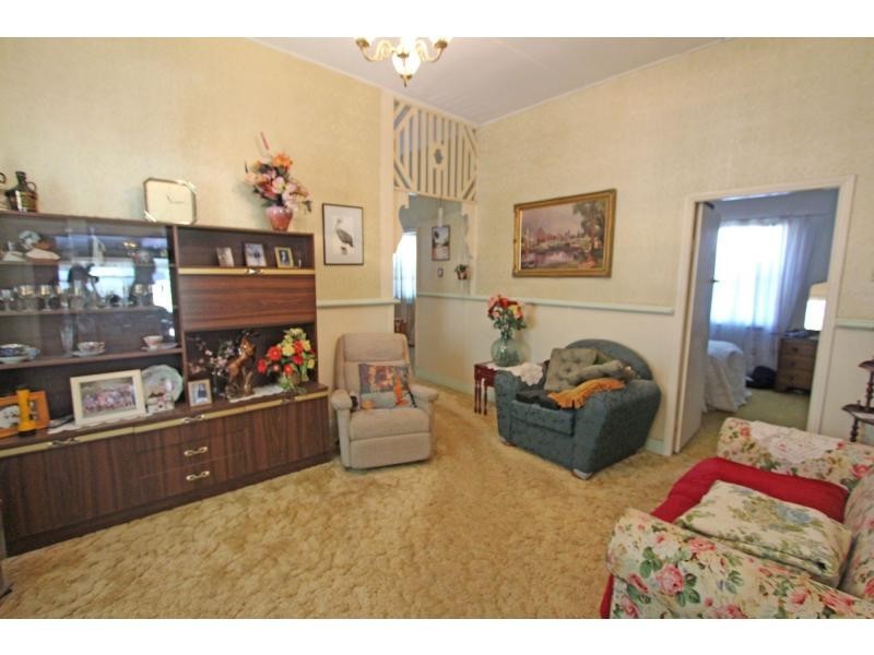 34 Hall Street, Cessnock NSW 2325