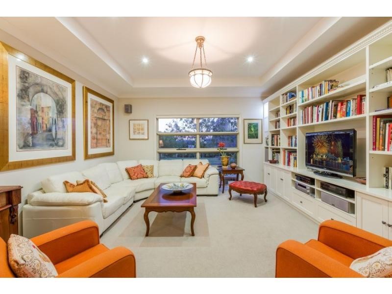 10 Mahogany Private Access, Rothbury NSW 2320