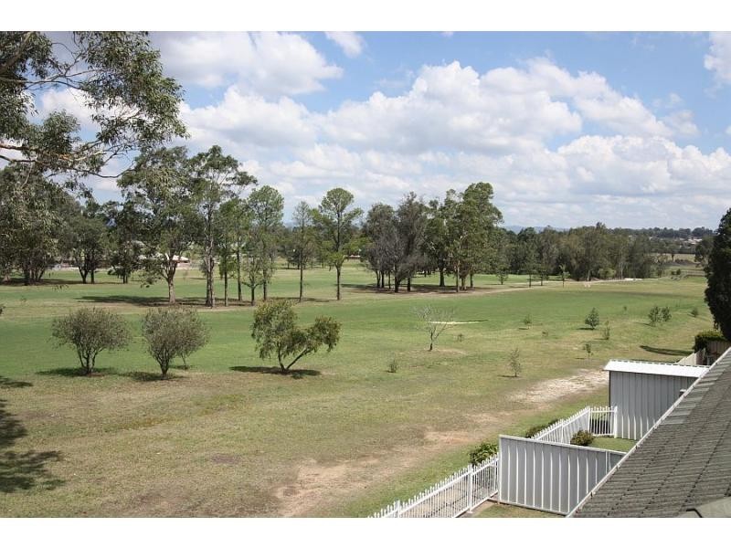 2/30 Links Avenue, Cessnock NSW 2325