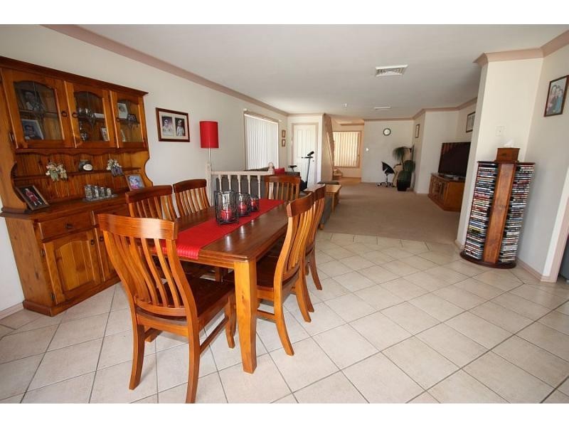 2/30 Links Avenue, Cessnock NSW 2325